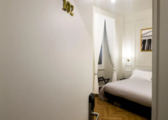 Domus Innovatis & - Vatican Pensionat