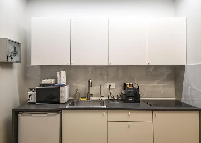 Domus Innovatis & - Vatican 4*