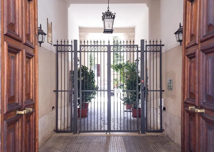 Domus Innovatis & - Vatican Pensionat 4*