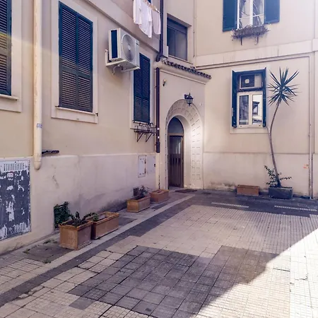 Penzion Domus Innovatis & - Vatican